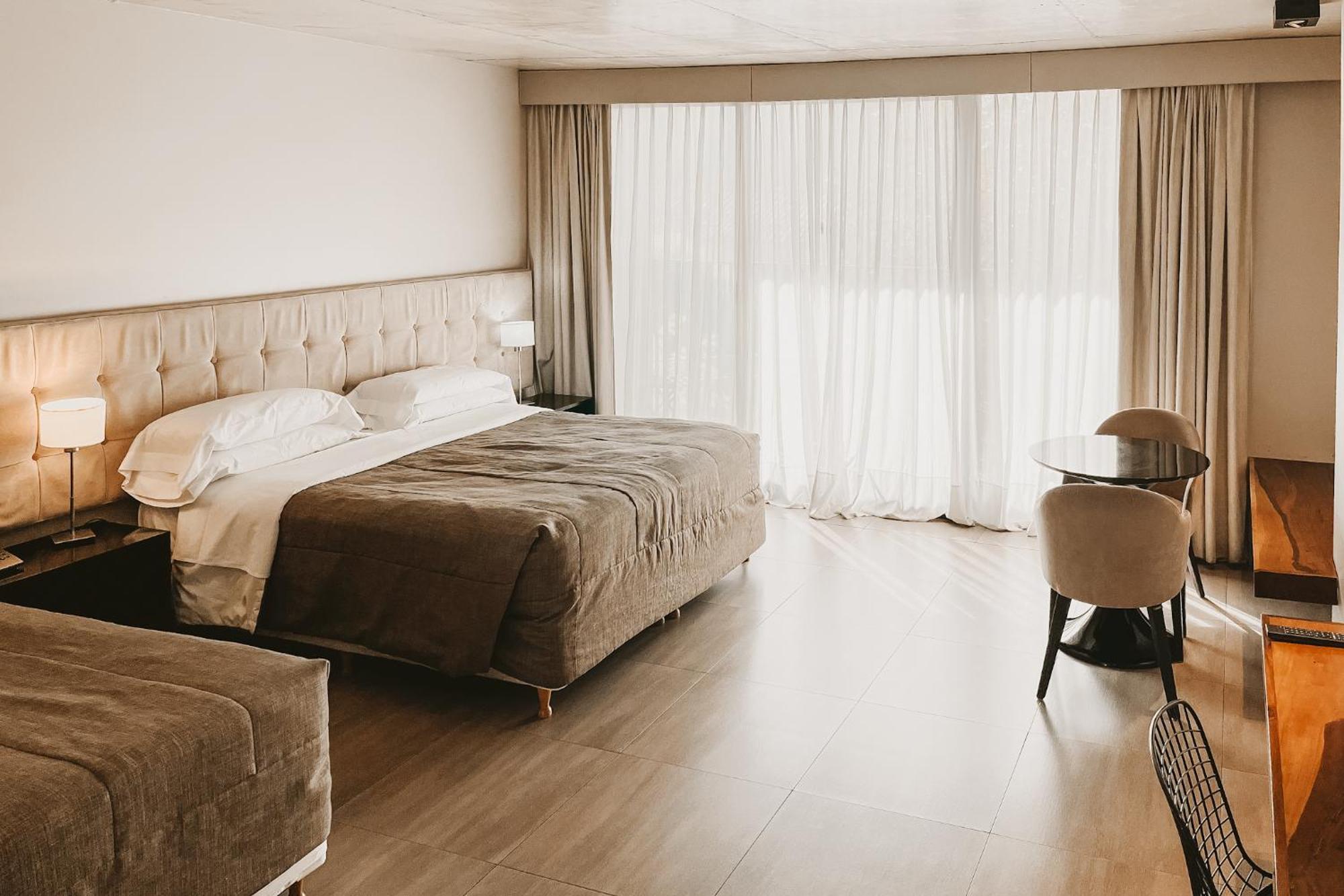 Nuit Hotel Мар-дель-Плата Экстерьер фото
